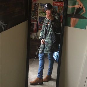 Meet your Posher, Mauriceysha